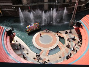 Canal City: a huge shopping center with all kinds of entertainment.